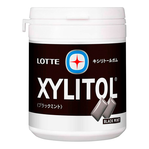 Жев.резинка Lotte Xylitol Gum Black Mint Bottle  133гр